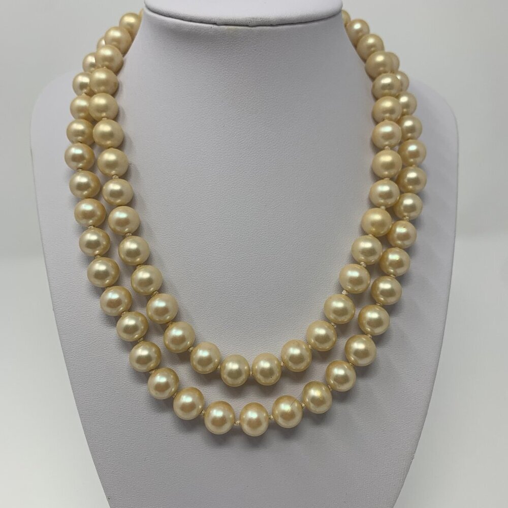 Les Bernard Faux Pearl Choker Necklace